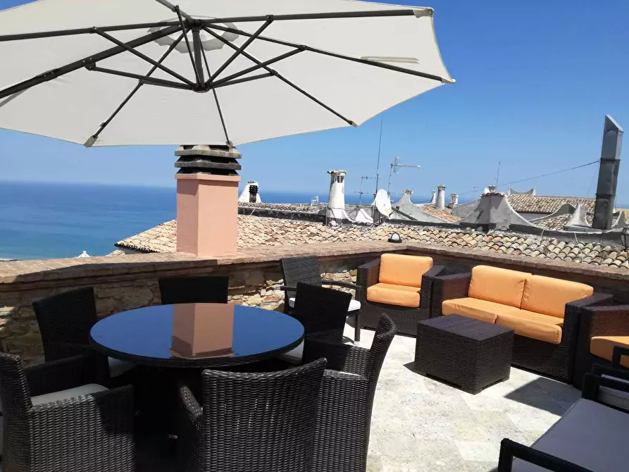 Immagine 3 di Villa in vendita  a Silvi