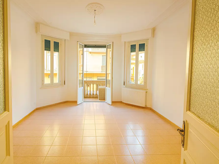 Immagine 3 di Quadrilocale in affitto  a Rapallo