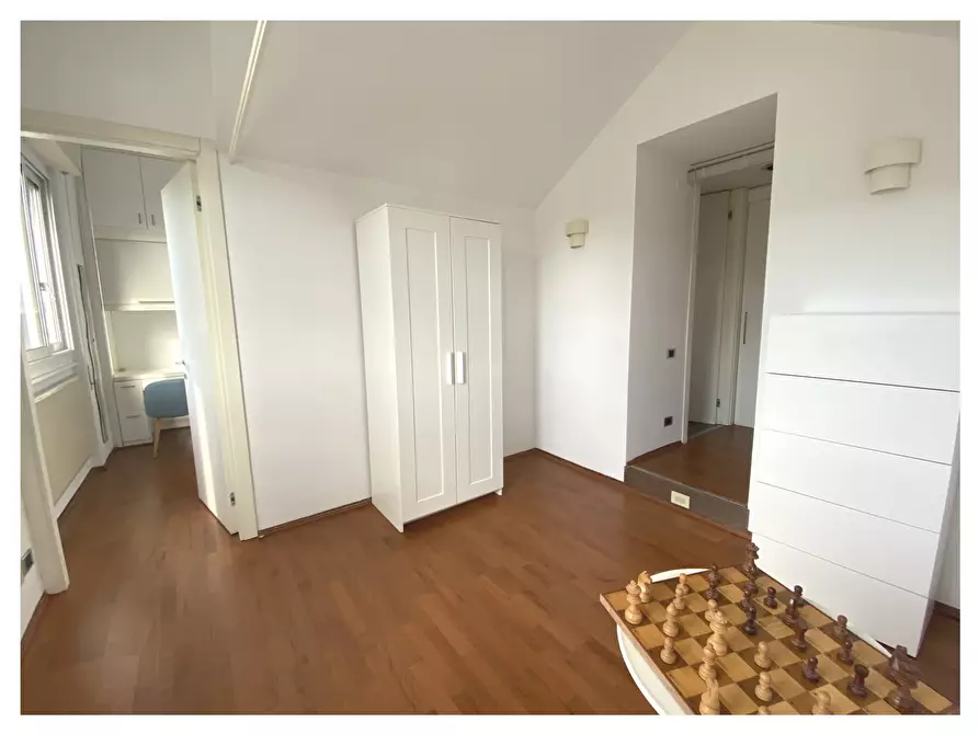 Immagine 3 di Bilocale in vendita  a Rapallo