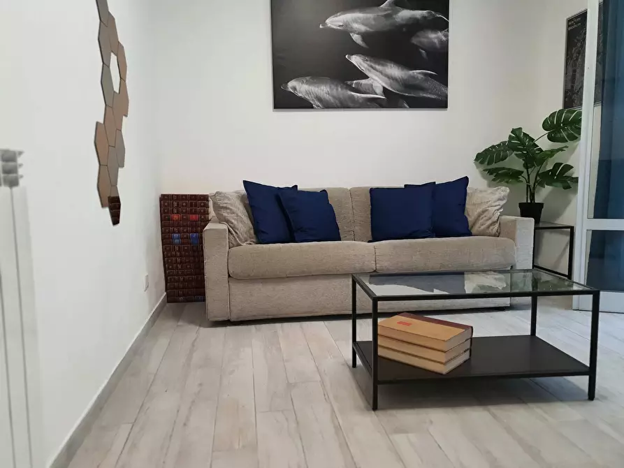 Immagine 11 di Bilocale in vendita  a Recco