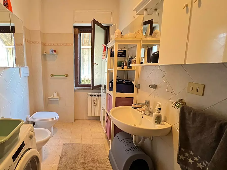 Immagine 13 di Trilocale in vendita  a Fiano Romano