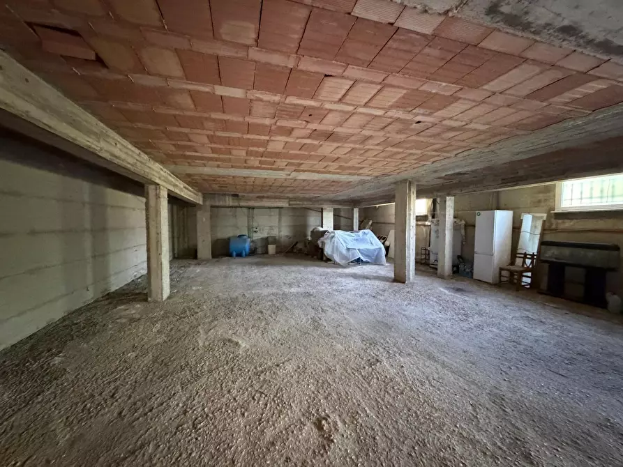 Immagine 24 di Villa in vendita  a Castelnuovo Di Porto