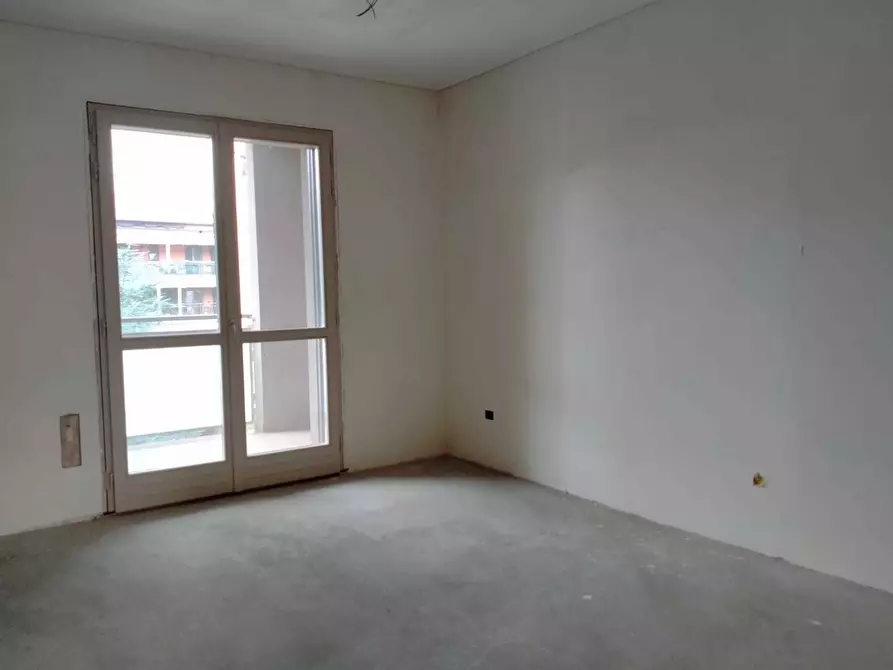 Immagine 27 di Quadrilocale in vendita  in Via Pietro Cossa 105 a Torino