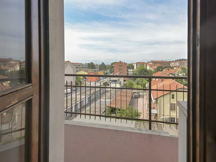 Immagine 17 di Appartamento in vendita  in via Giacosa 12 a Moncalieri