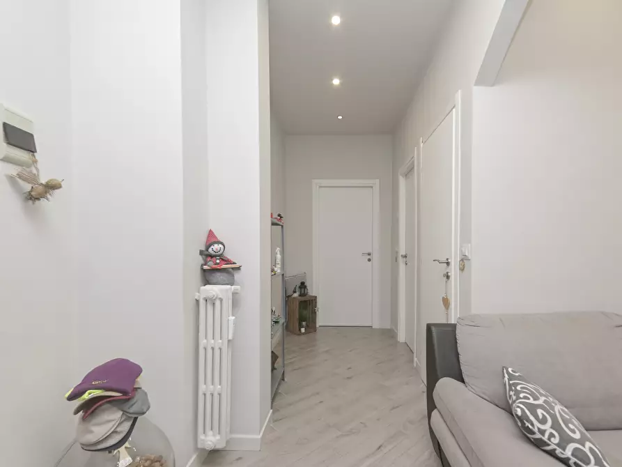 Immagine 10 di Bilocale in vendita  in via umberto giordano 8 a Nichelino