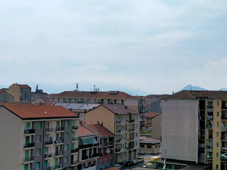 Immagine 13 di Bilocale in vendita  in Via Bernardino Luini 131 bis a Torino