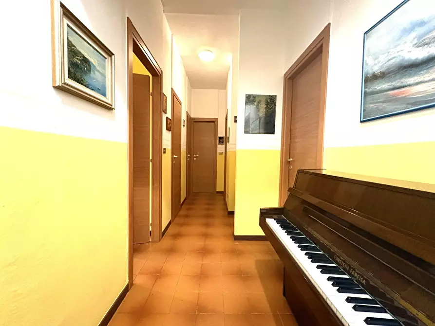 Immagine 11 di Quadrilocale in vendita  in VIA REISS ROMOLI 71 a Torino