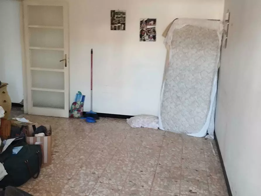 Immagine 9 di Quadrilocale in vendita  in Via Ugo Foscolo 1 a Novi Ligure