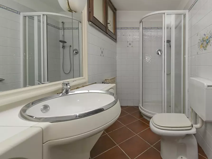 Immagine 69 di Villa in vendita  in Via Loreto 86 a Lanzo Torinese