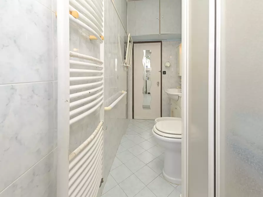 Immagine 41 di Quadrilocale in vendita  in Via Giovanni Roveda 25 a Torino