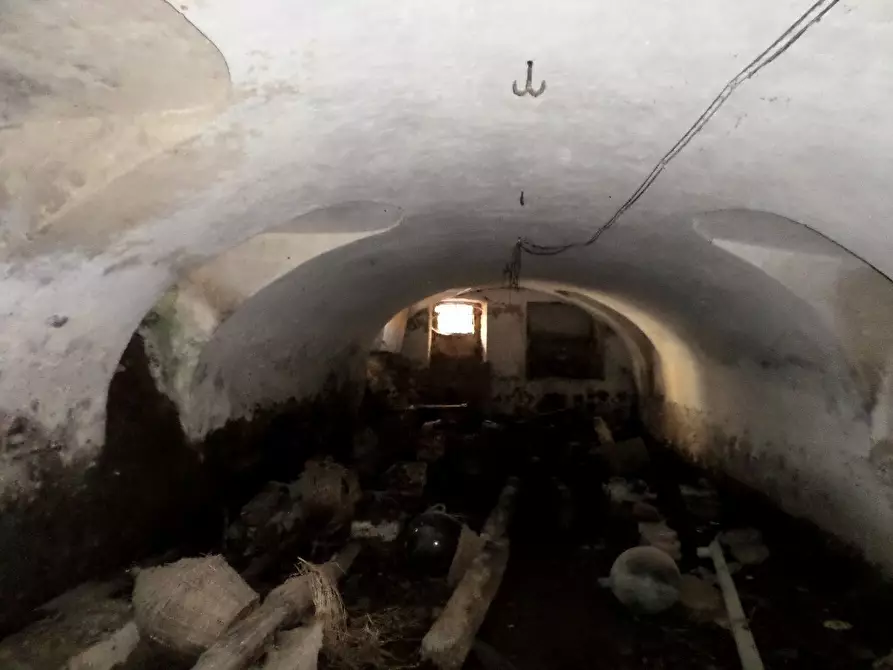 Immagine 53 di Rustico / casale in vendita  in Via Roma 1 a Levone
