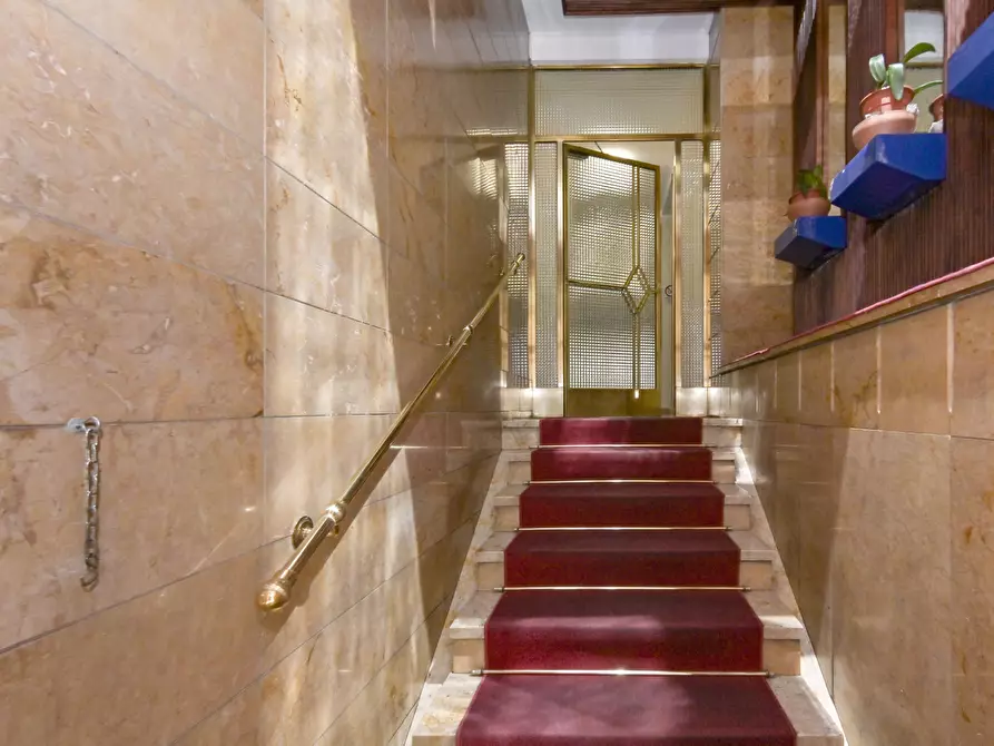 Immagine 3 di Quadrilocale in vendita  in via Rosta 1 bis a Torino