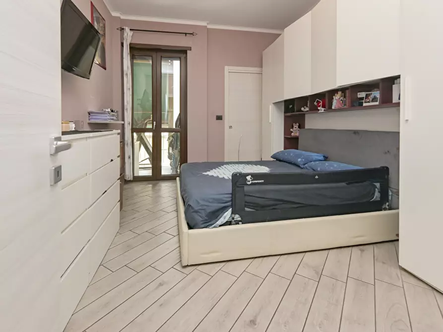Immagine 29 di Trilocale in vendita  in Via Ventimiglia 188 a Torino