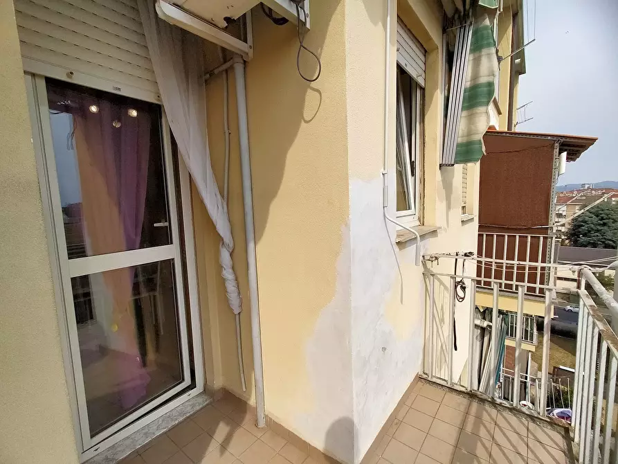 Immagine 9 di Bilocale in vendita  in Via Bernardino Luini 131 bis a Torino