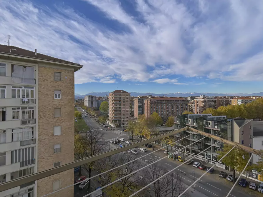 Immagine 30 di Quadrilocale in vendita  in Via Onorato Vigliani 140 a Torino