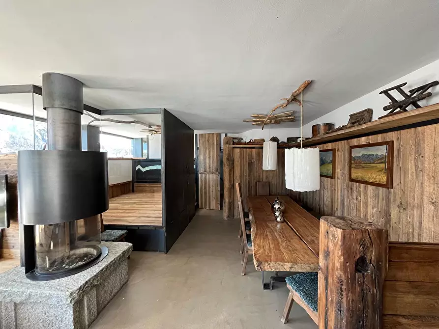 Immagine 52 di Baita in vendita  a Bardonecchia