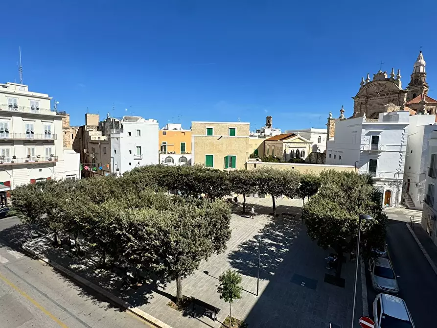 Immagine 1 di Casa indipendente in vendita  in Piazza Alessandro Manzoni a Monopoli