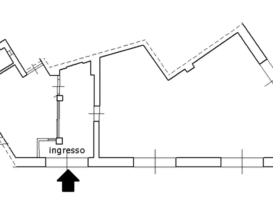 Immagine 2 di Locale commerciale in vendita  in Via Luigi Finamore Pepe 29 a Monopoli