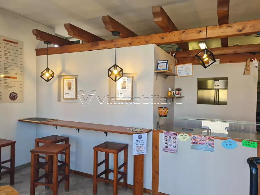 Immagine 1 di Pizzeria / Pub in vendita  in Via Monte Grappa 1 a Albettone