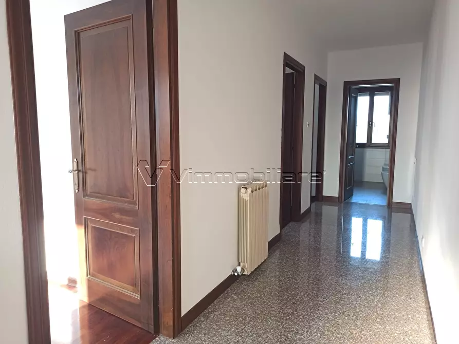 Immagine 15 di Villetta a schiera in affitto  in Via Fontanella 4 a Barbarano Mossano