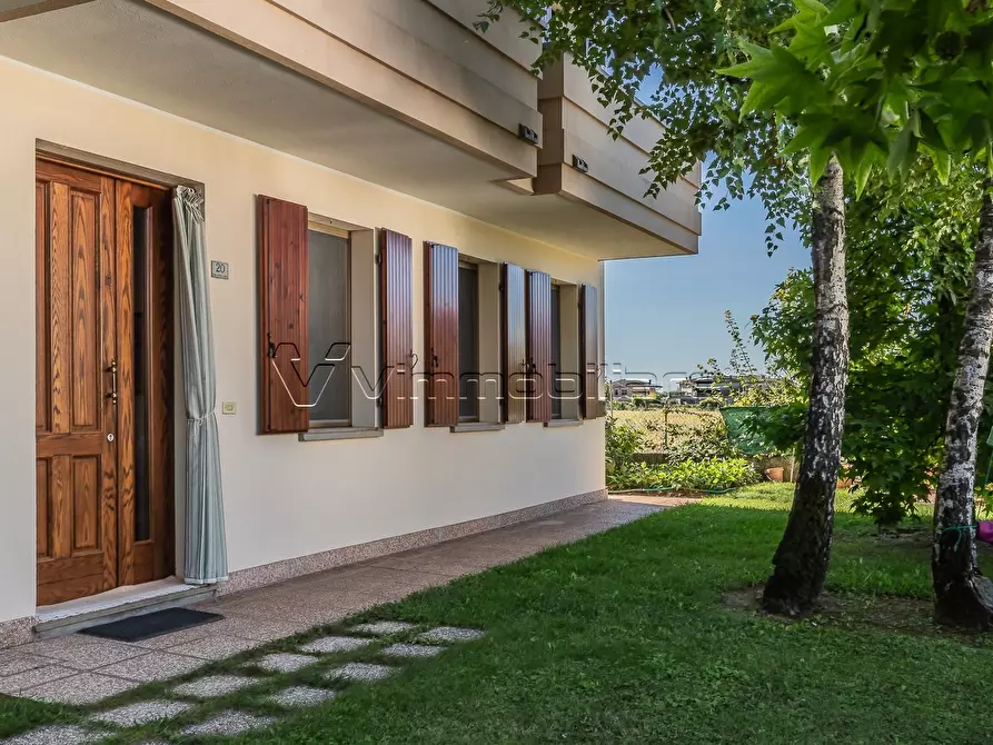 Immagine 54 di Villa in vendita  in Via Palladio 18 a Poiana Maggiore