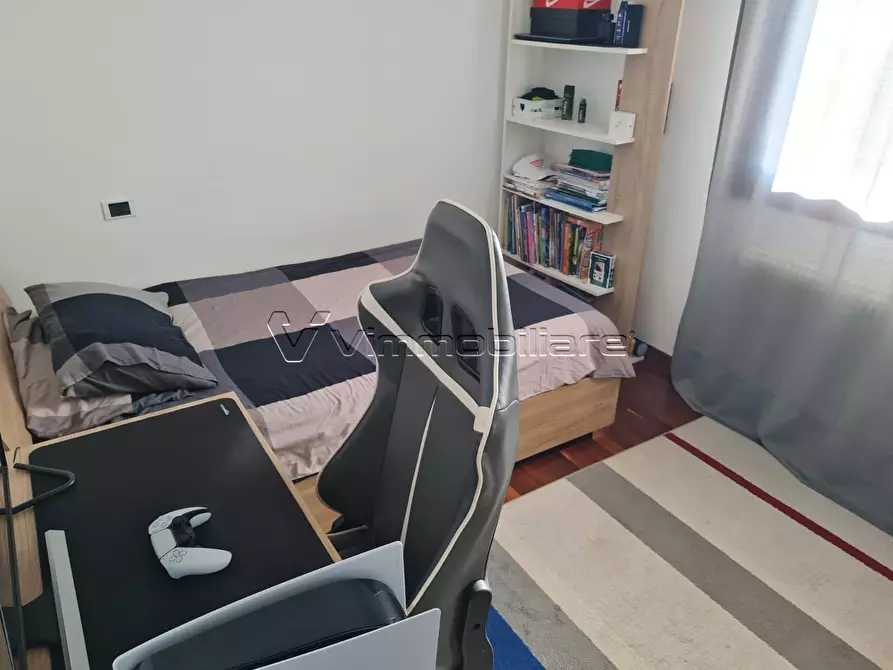 Immagine 30 di Trilocale in vendita  in Via primo maggio 9/11 a Noventa Vicentina