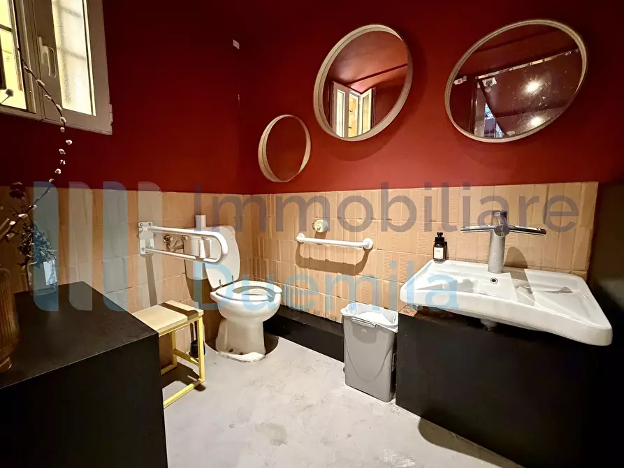 Immagine 18 di Bar / Ristorante in vendita  a Bologna
