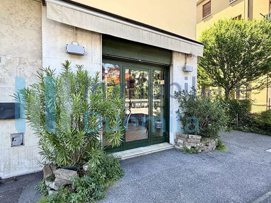 Immagine 23 di Attività artigianale in vendita  a Bologna