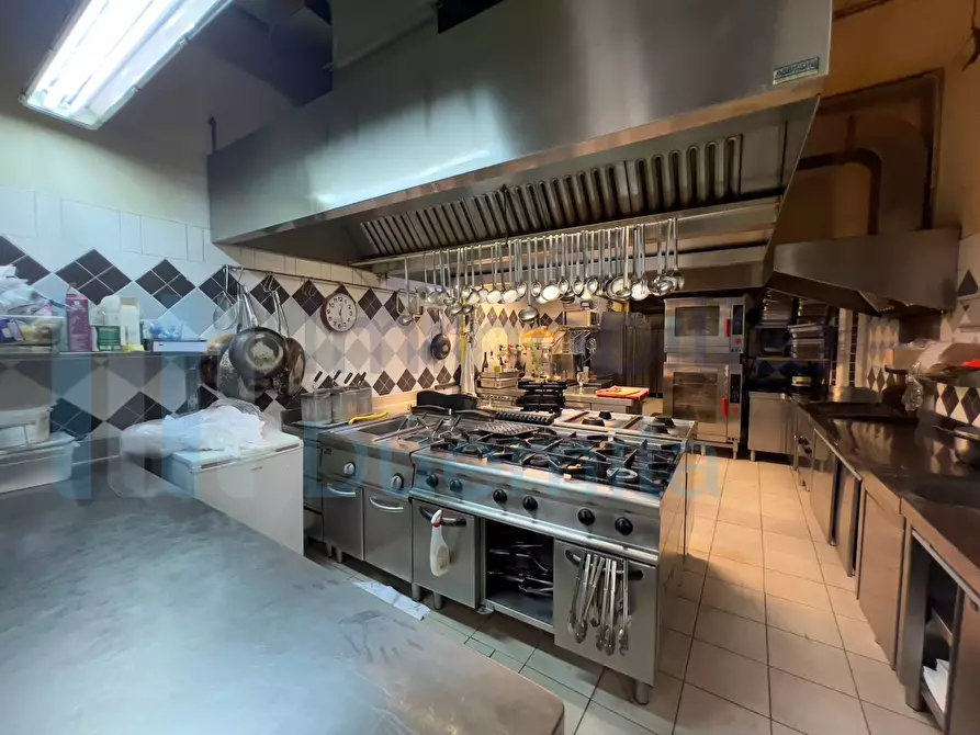 Immagine 28 di Bar / Ristorante in vendita  a Bologna