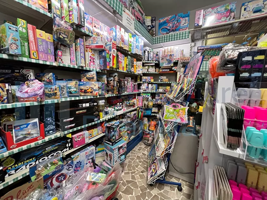 Immagine 3 di Attività commerciale in vendita  a Monte San Pietro