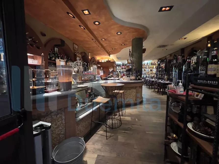 Immagine 3 di Bar / Ristorante in vendita  a Bologna