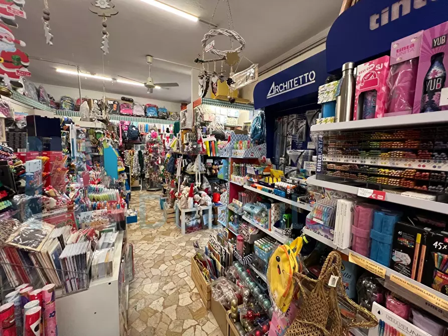 Immagine 2 di Attività commerciale in vendita  a Monte San Pietro