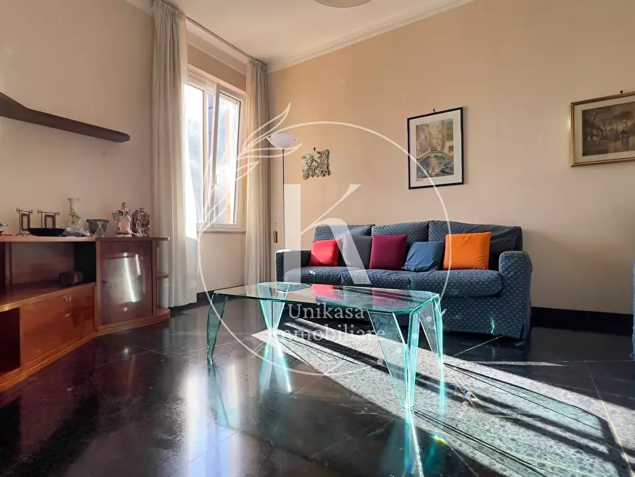 Immagine 1 di Quadrilocale in vendita  in Via Giuseppe Cesare Abba a Savona