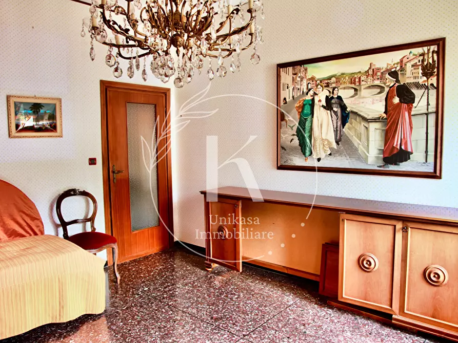 Immagine 8 di Trilocale in vendita  in Via Francesco Crispi 19 a Savona