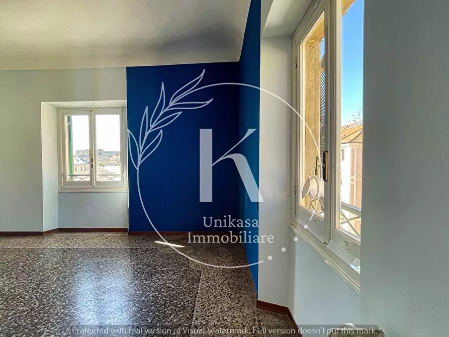 Immagine 6 di Quadrilocale in vendita  in Piazza Sisto IV 1 a Savona