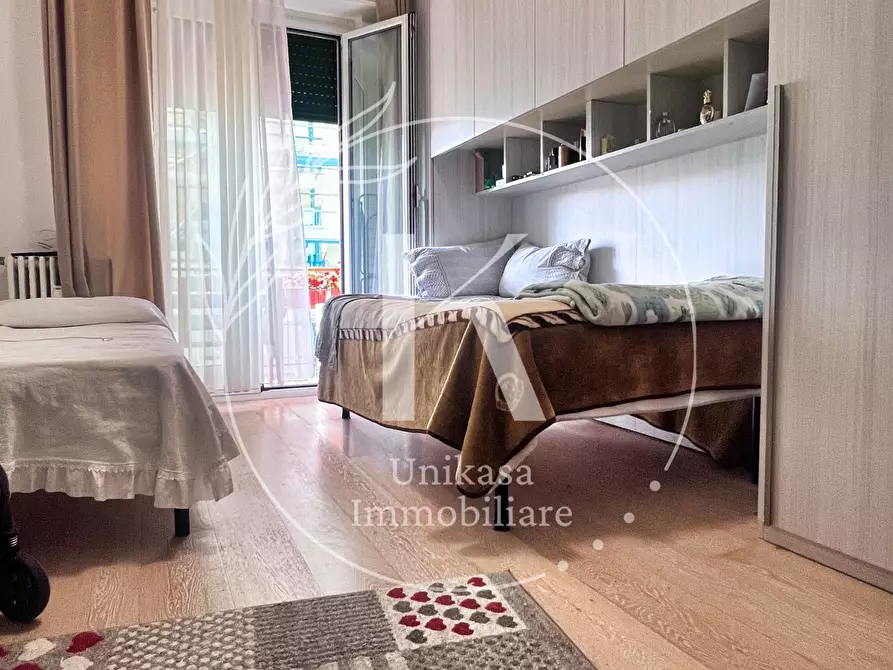 Immagine 22 di Quadrilocale in vendita  in Corso Tardy e Benech a Savona
