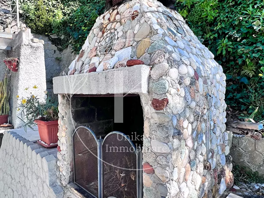 Immagine 37 di Villetta a schiera in vendita  in Via Vilmar 1 a Vezzi Portio