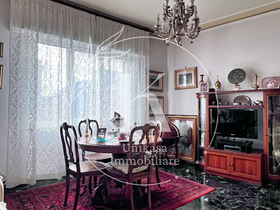 Immagine 6 di Pentalocale in vendita  in Corso Viglienzoni 6 a Savona