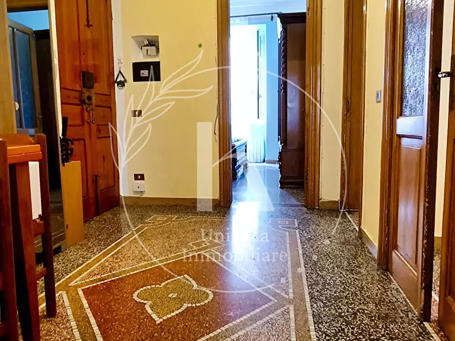 Immagine 24 di Pentalocale in vendita  in Via Santorre di Santarosa 3 a Savona