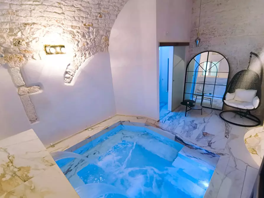 Immagine 2 di Casa indipendente in vendita  in Via Giovanni Battista Vico a Ostuni