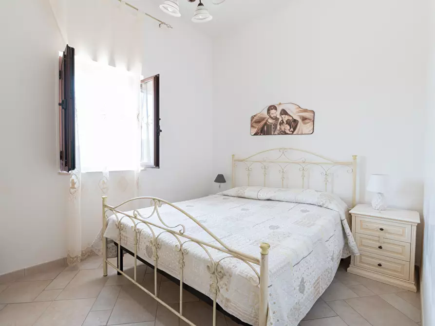 Immagine 51 di Villa in vendita  in Via Provinciale Martina Franca a Ostuni