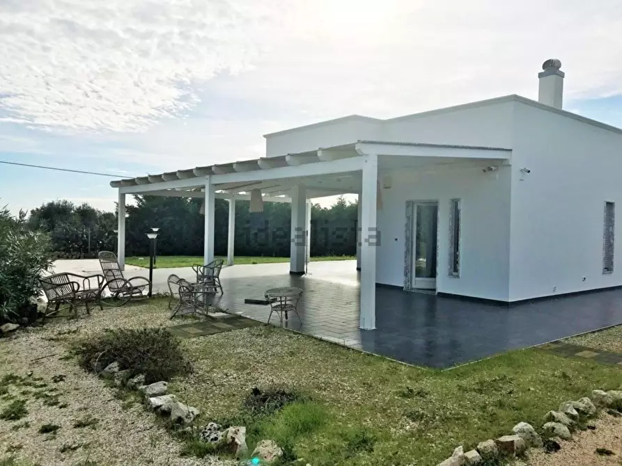 Immagine 34 di Villa in vendita  in Contrada Montecaruso a Ostuni