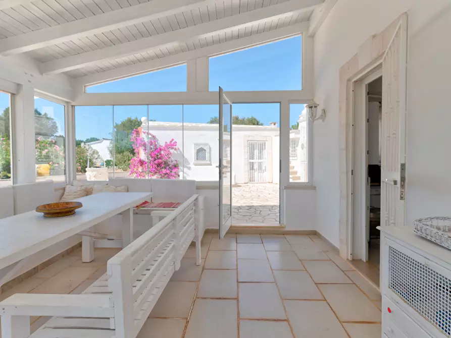 Immagine 43 di Villa in vendita  in contrada san benedetto a Ostuni