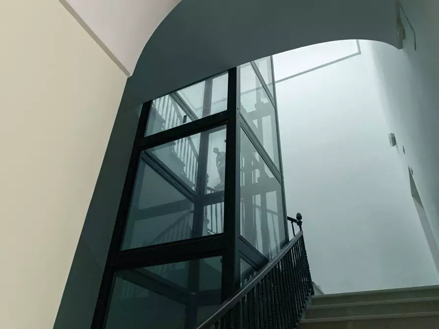 Immagine 37 di Palazzo in vendita  in Via Martiri di Kindu a Ostuni