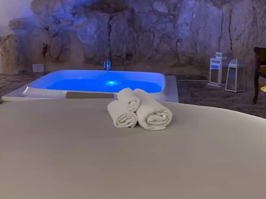 Immagine 27 di Casa indipendente in vendita  in Piazza della Libertà a Ostuni