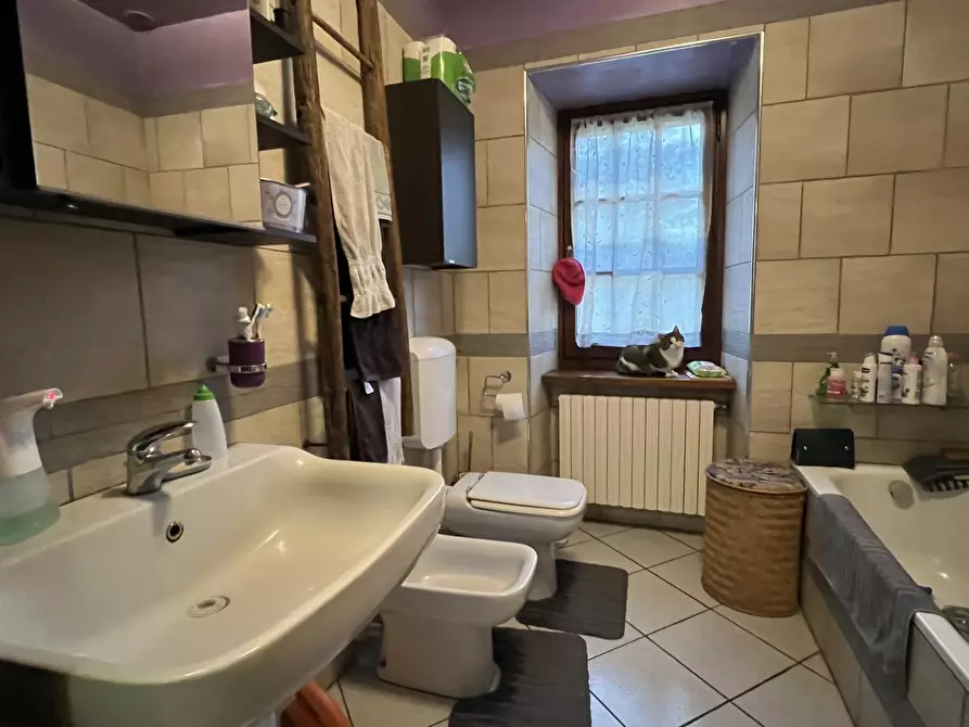 Immagine 19 di Casa indipendente in vendita  a Malvicino