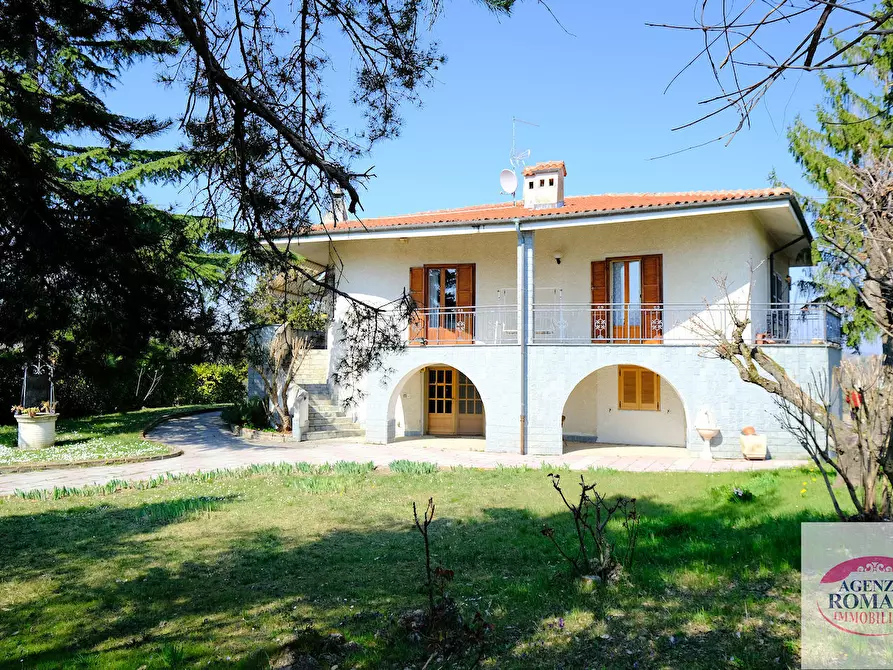 Immagine 1 di Villa in vendita  a Cassine