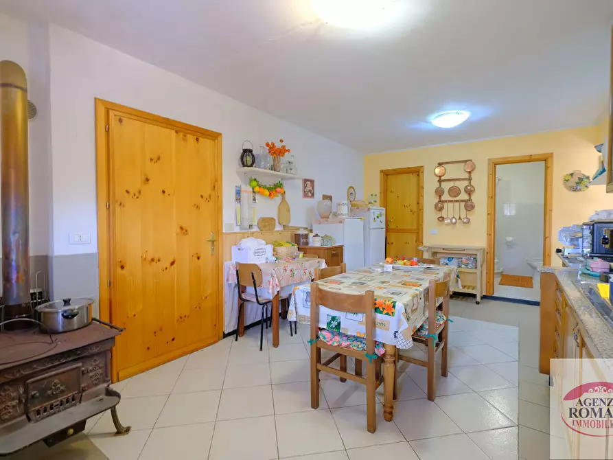 Immagine 8 di Villa in vendita  in SP49 9 a Ponzone