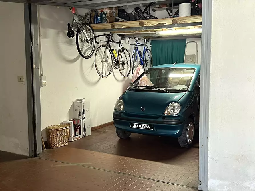 Immagine 39 di Appartamento in vendita  in SP49 41 a Urbe