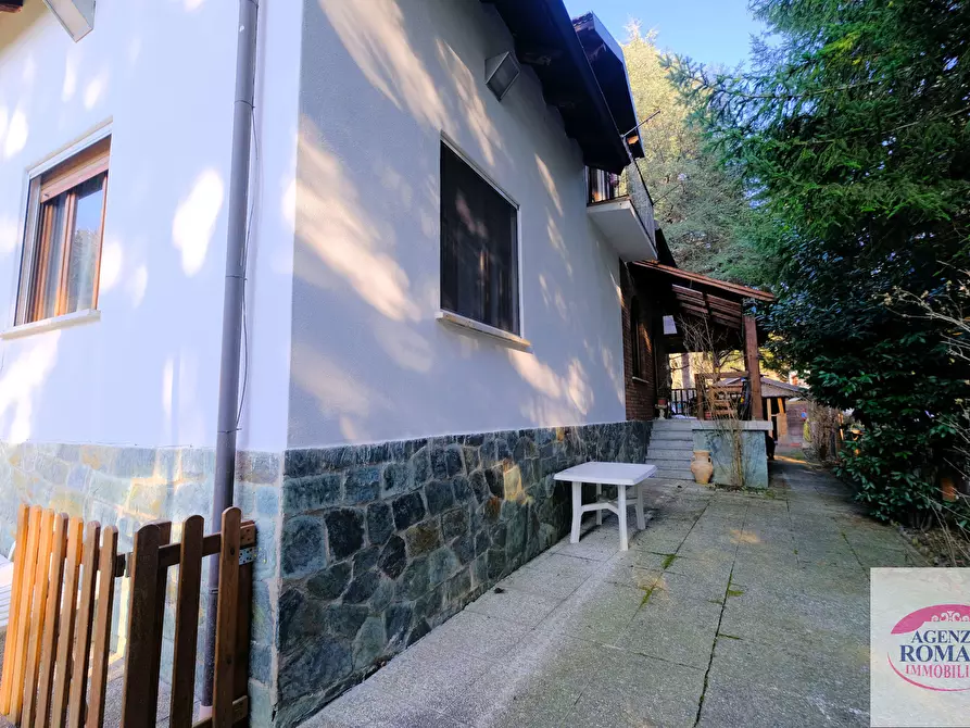 Immagine 41 di Villa in vendita  in Località Brigiola 6 a Sassello